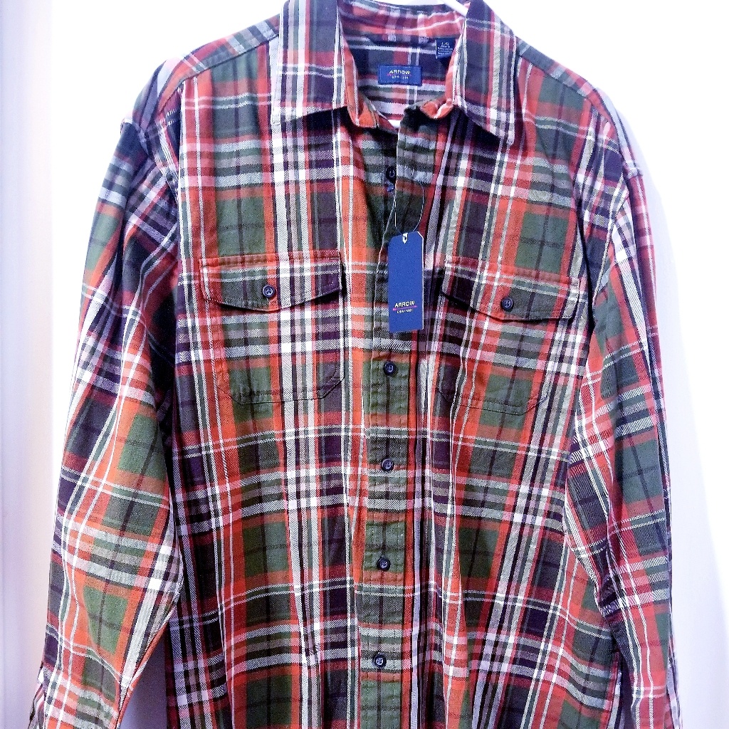 Men's Plaid Button-Up Shirt
